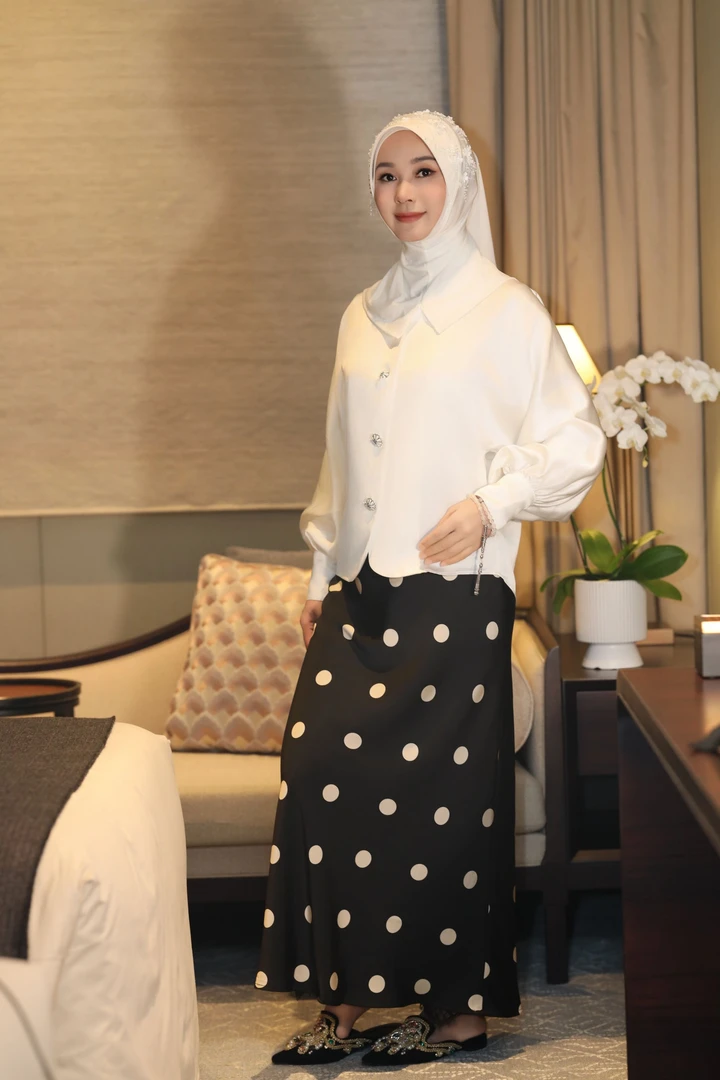 【嘉米拉】长款连衣裙SY24220