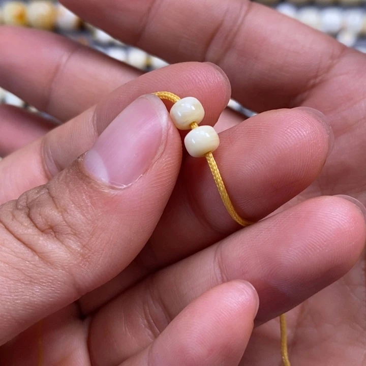 ****辰裸石琥珀未镶嵌老型