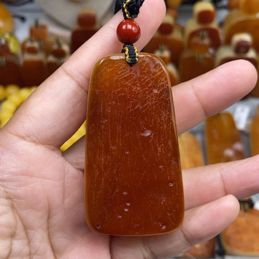 【闪购商品】琥珀颈饰未镶嵌