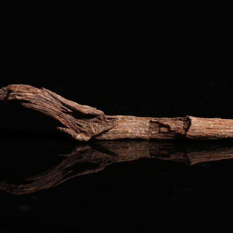 A960 越南富森沉水红土香材 86.1×15.2×12.1mm 约2.18g