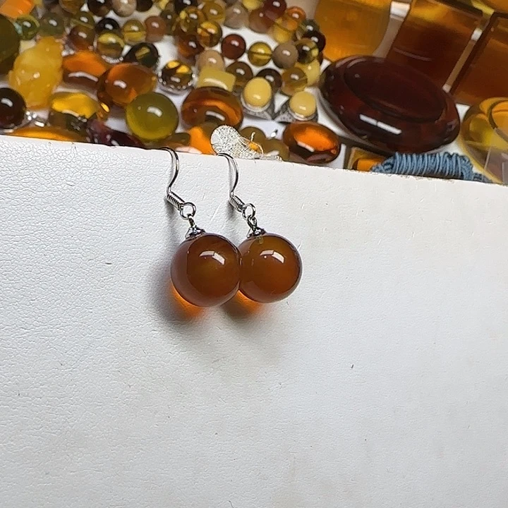 琥珀未镶嵌耳饰天然缅甸琥珀圆珠耳坠13.5