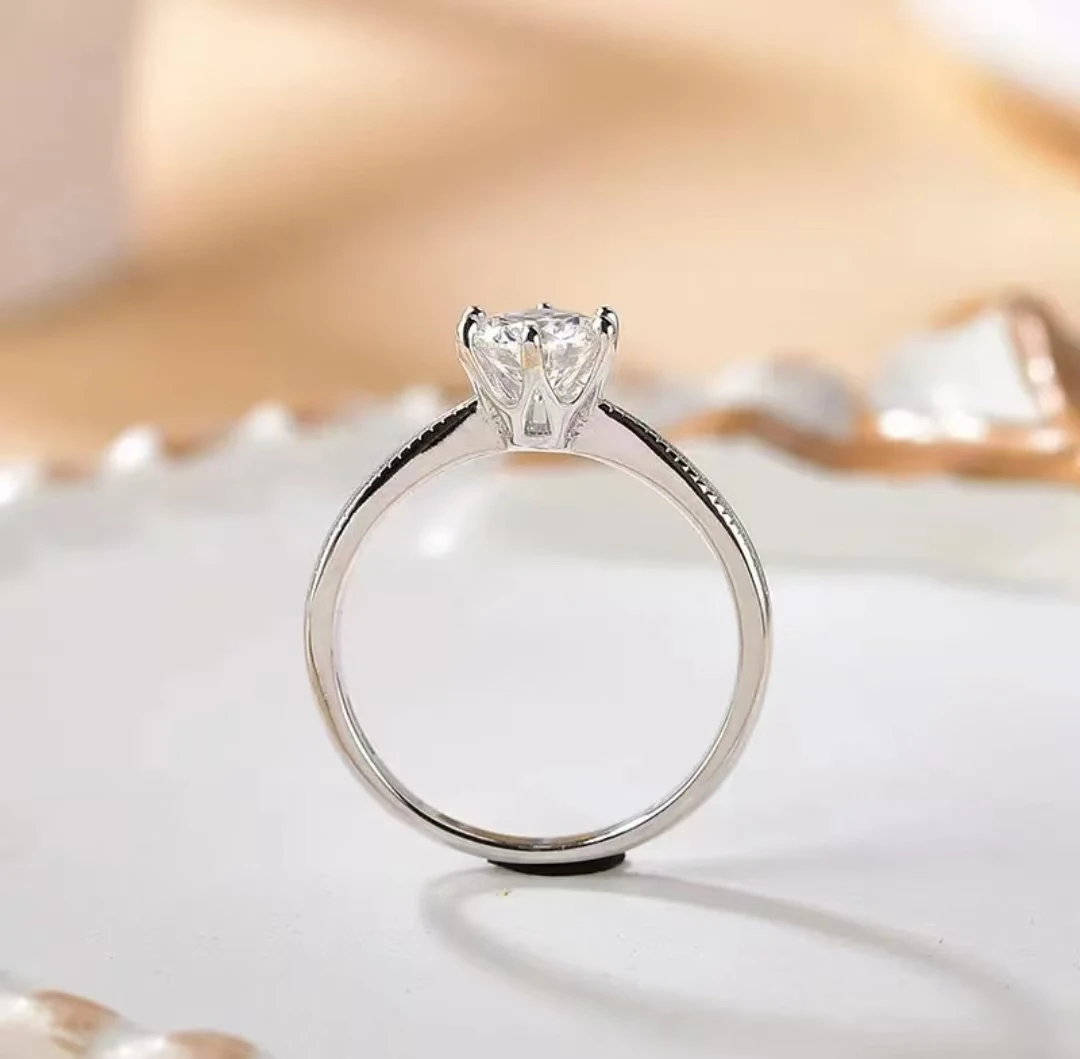 925银莫桑石戒指 【周家丝带款】时尚大气简约0.5CT-2CT克拉