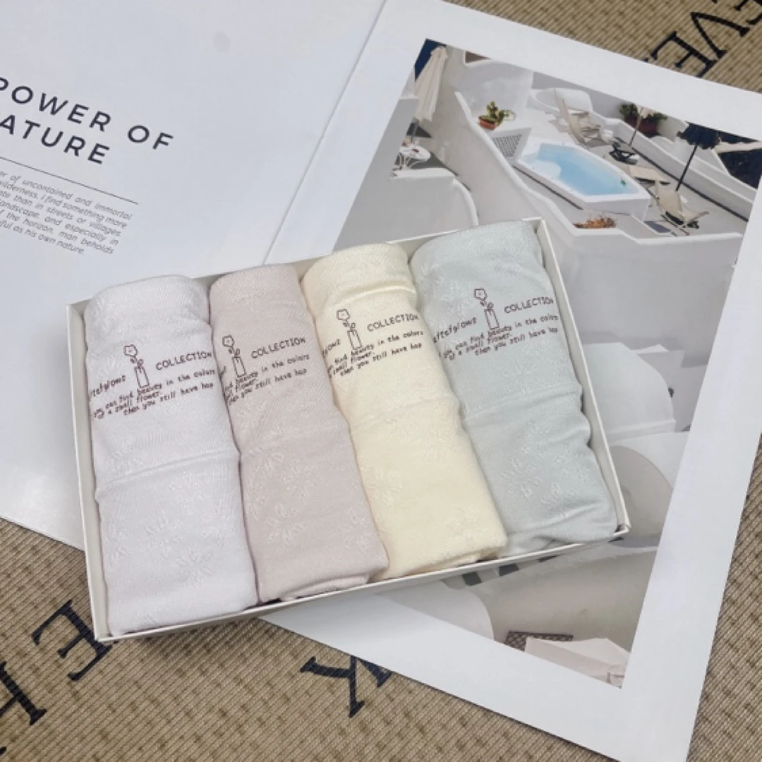 女士中腰纯棉提花柔软亲肤内裤125斤至150斤