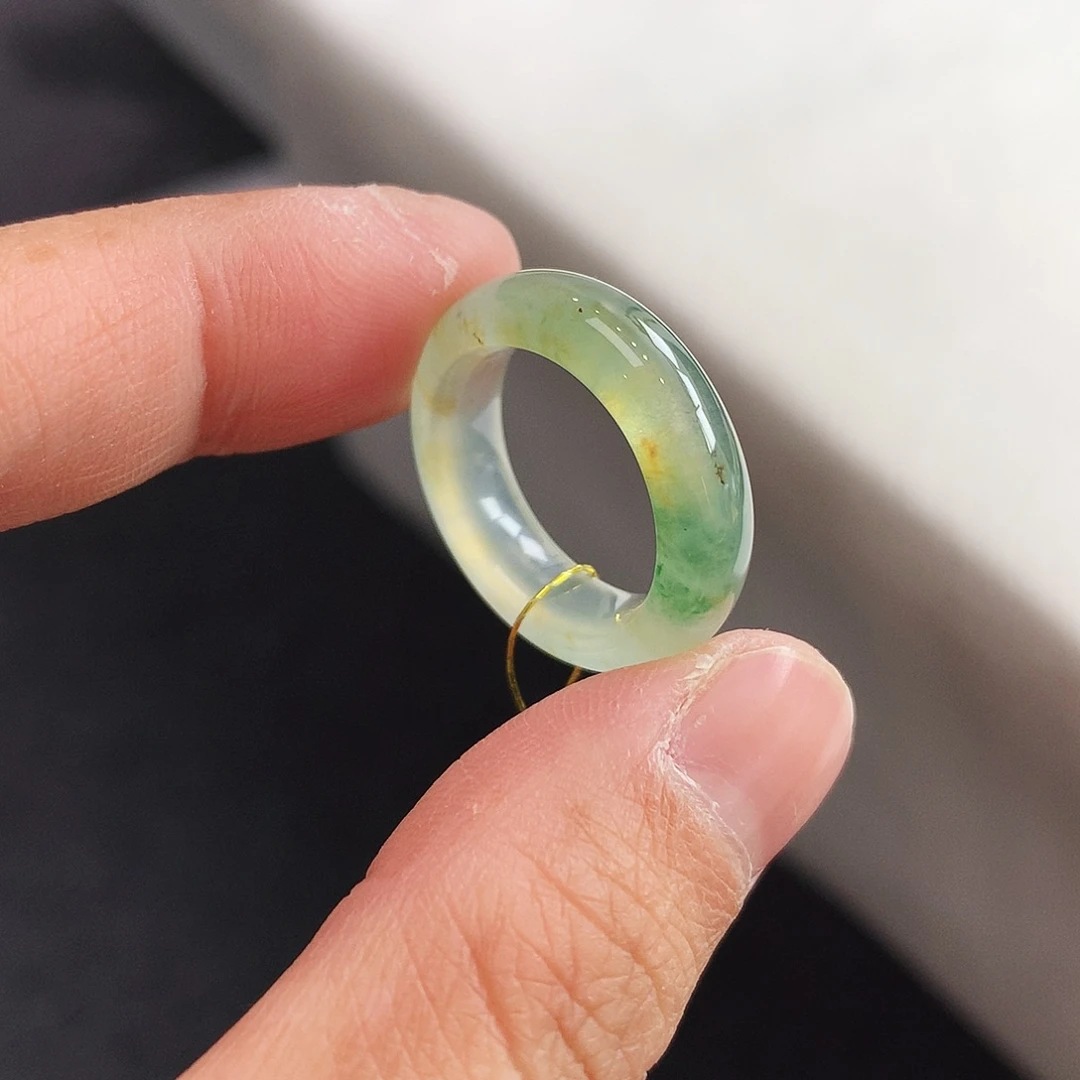 翡翠未镶嵌戒指10-11号