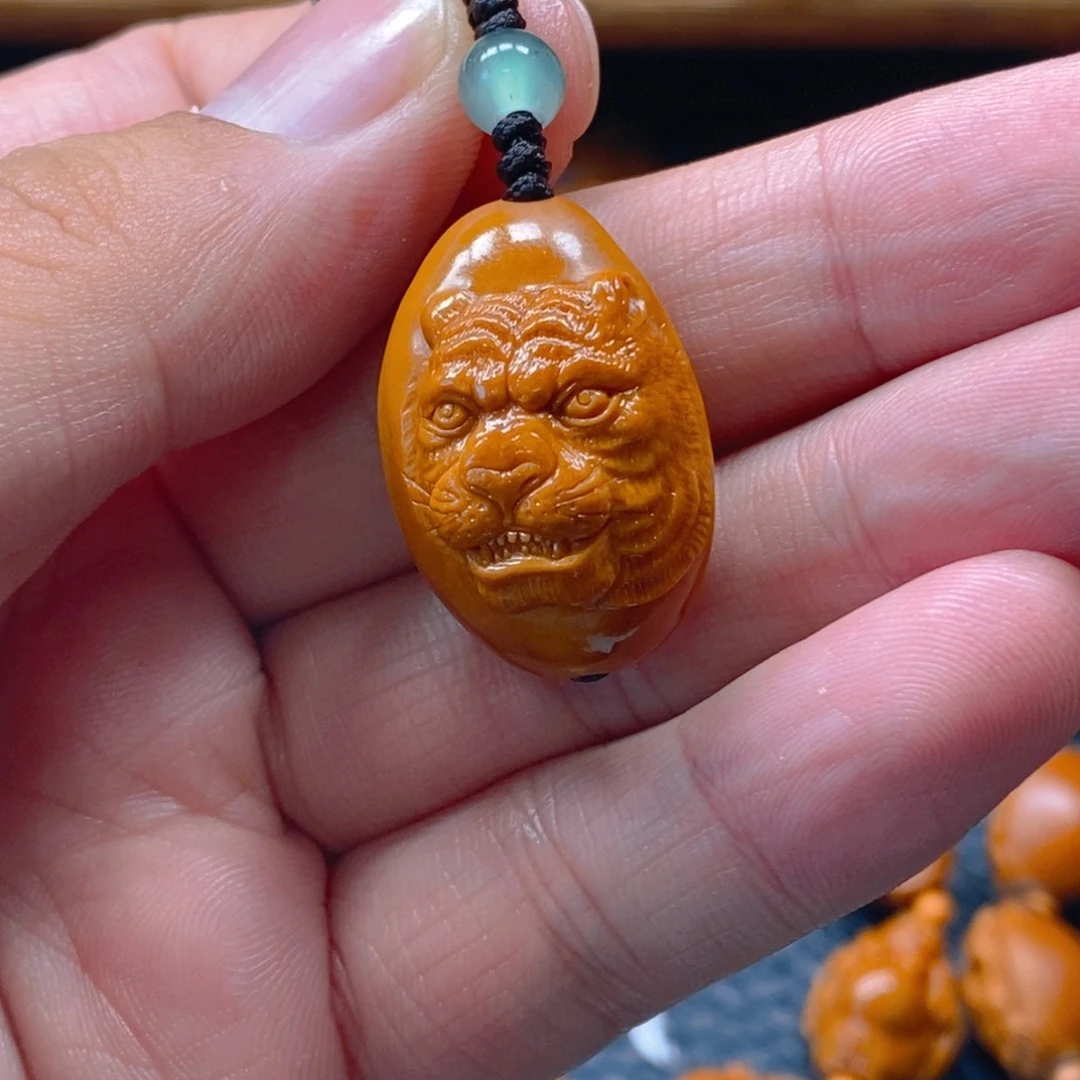 手串/手链橄榄核许静健1.9虎头，虎虎生威