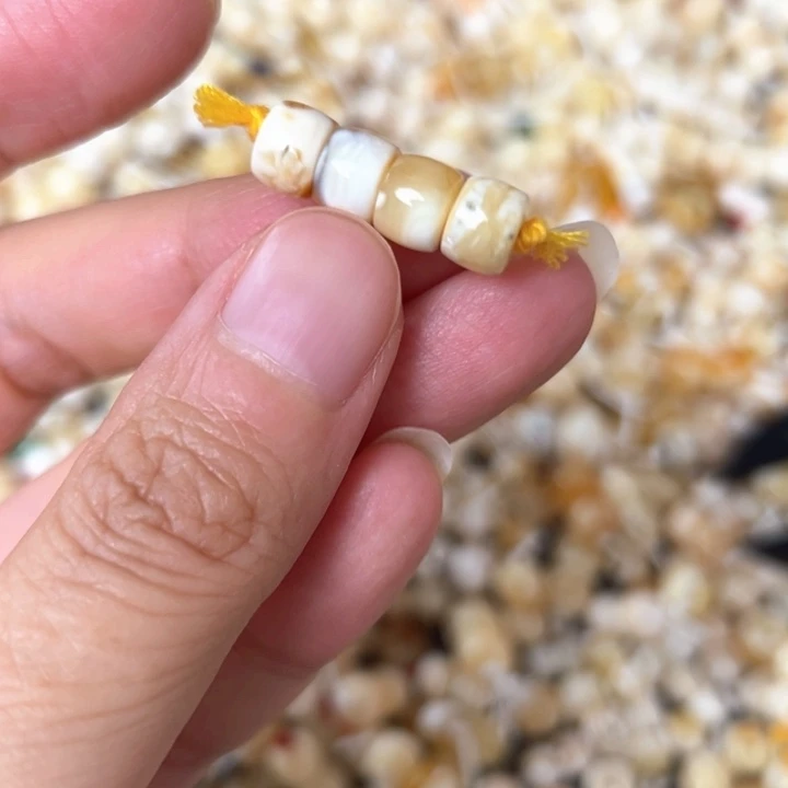 裸石蜜蜡未镶嵌7.1mm一组