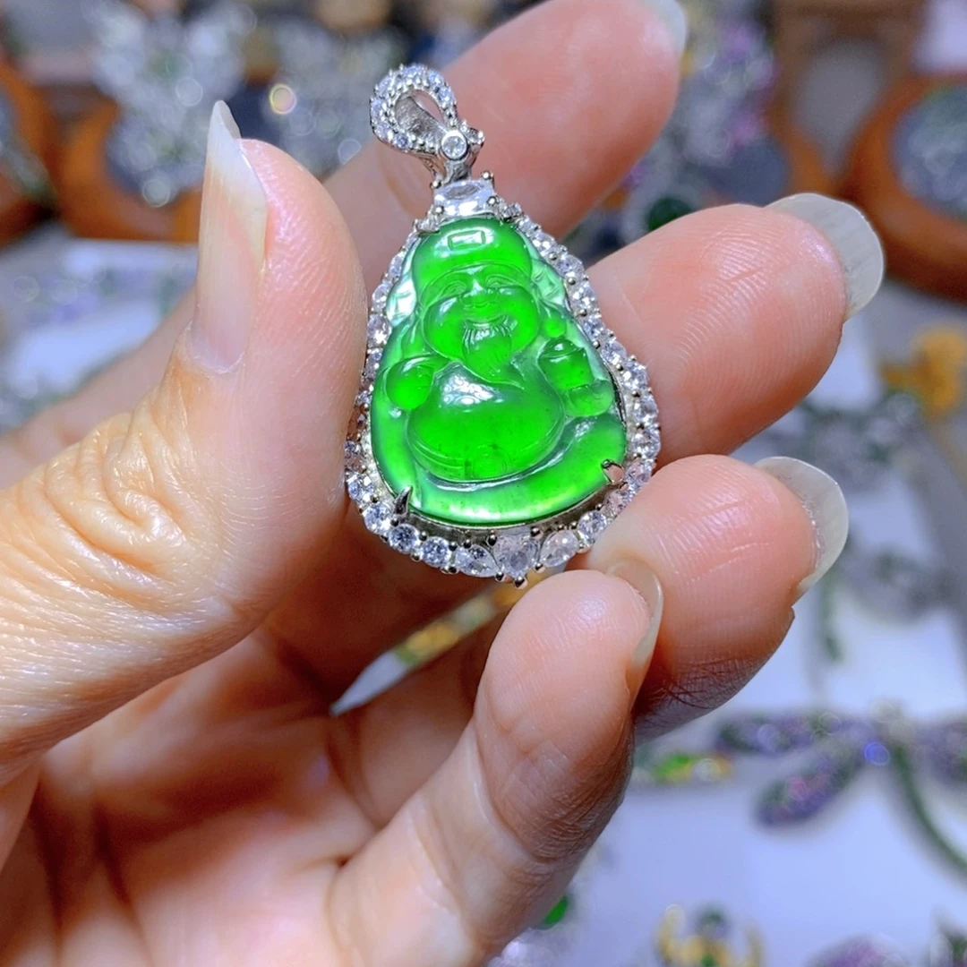 翡翠颈饰银S925镶嵌天然翡翠