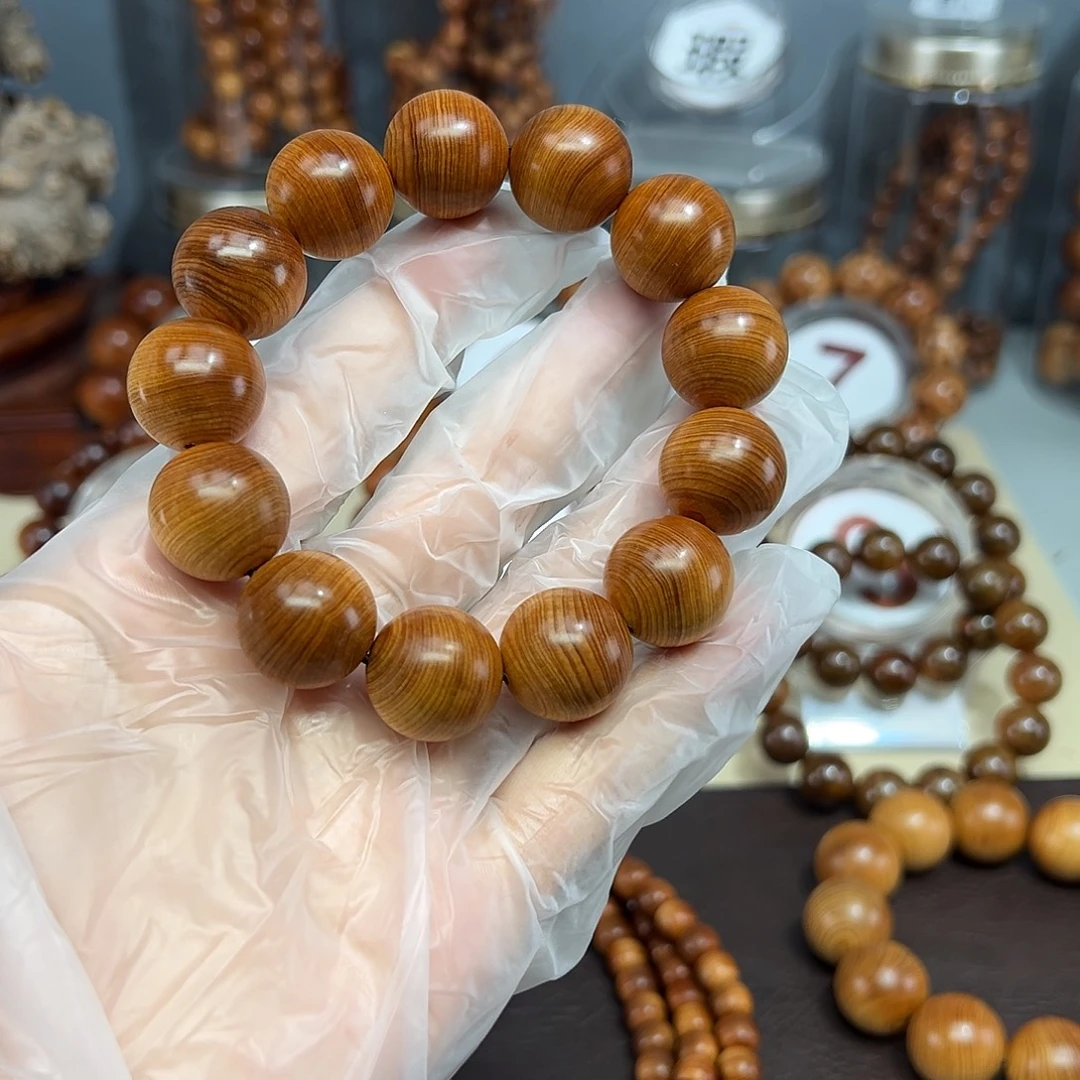 柏木（崖柏）1.8红黑油