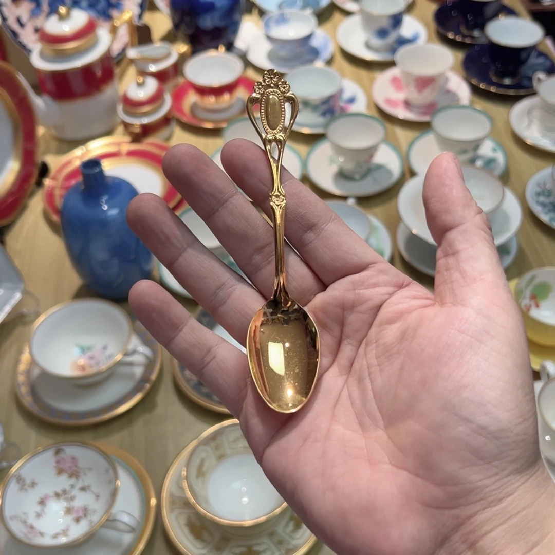 :***）瓷片哈哈哈我也是很想要这个