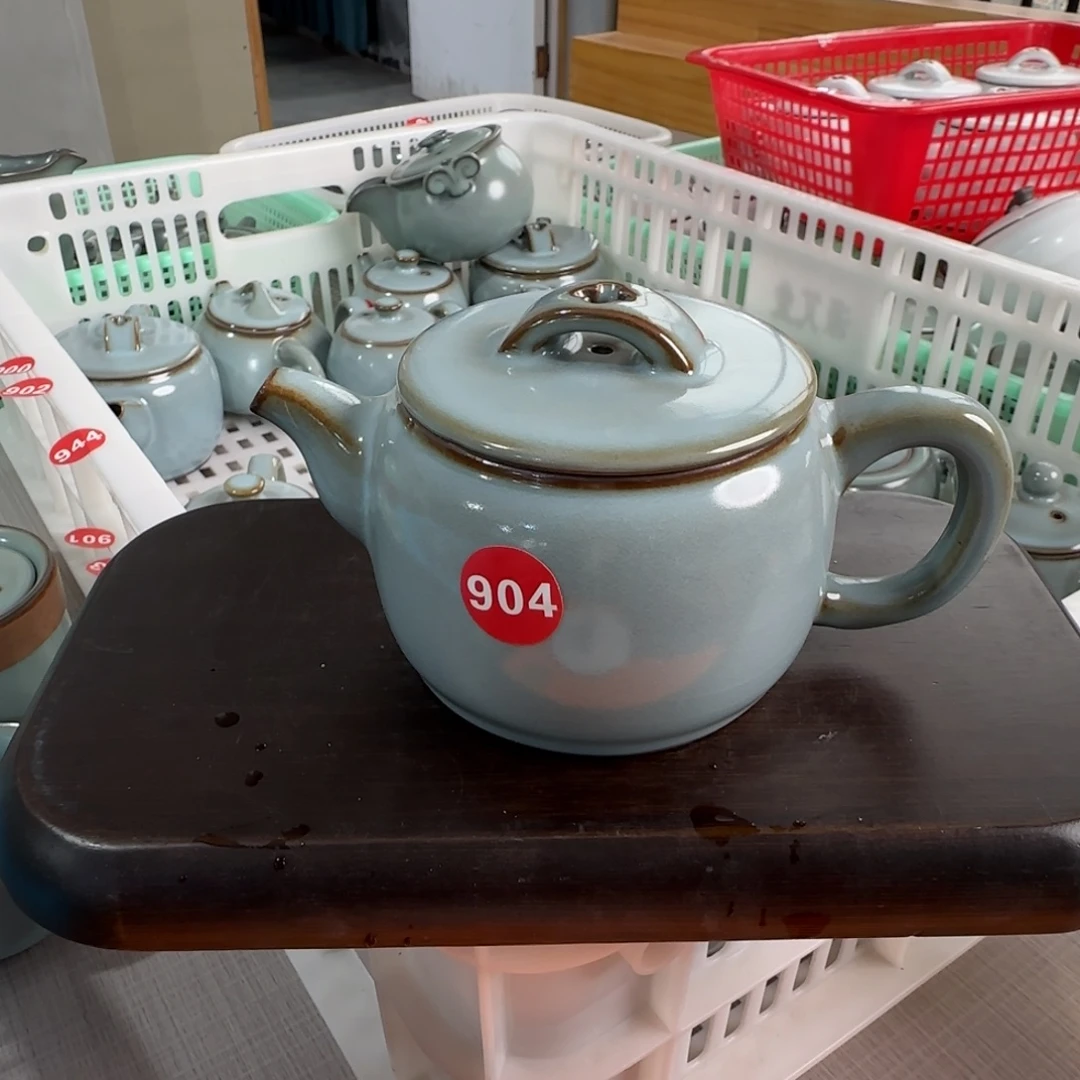 瓷片清库存，小微瑕，便宜卖。