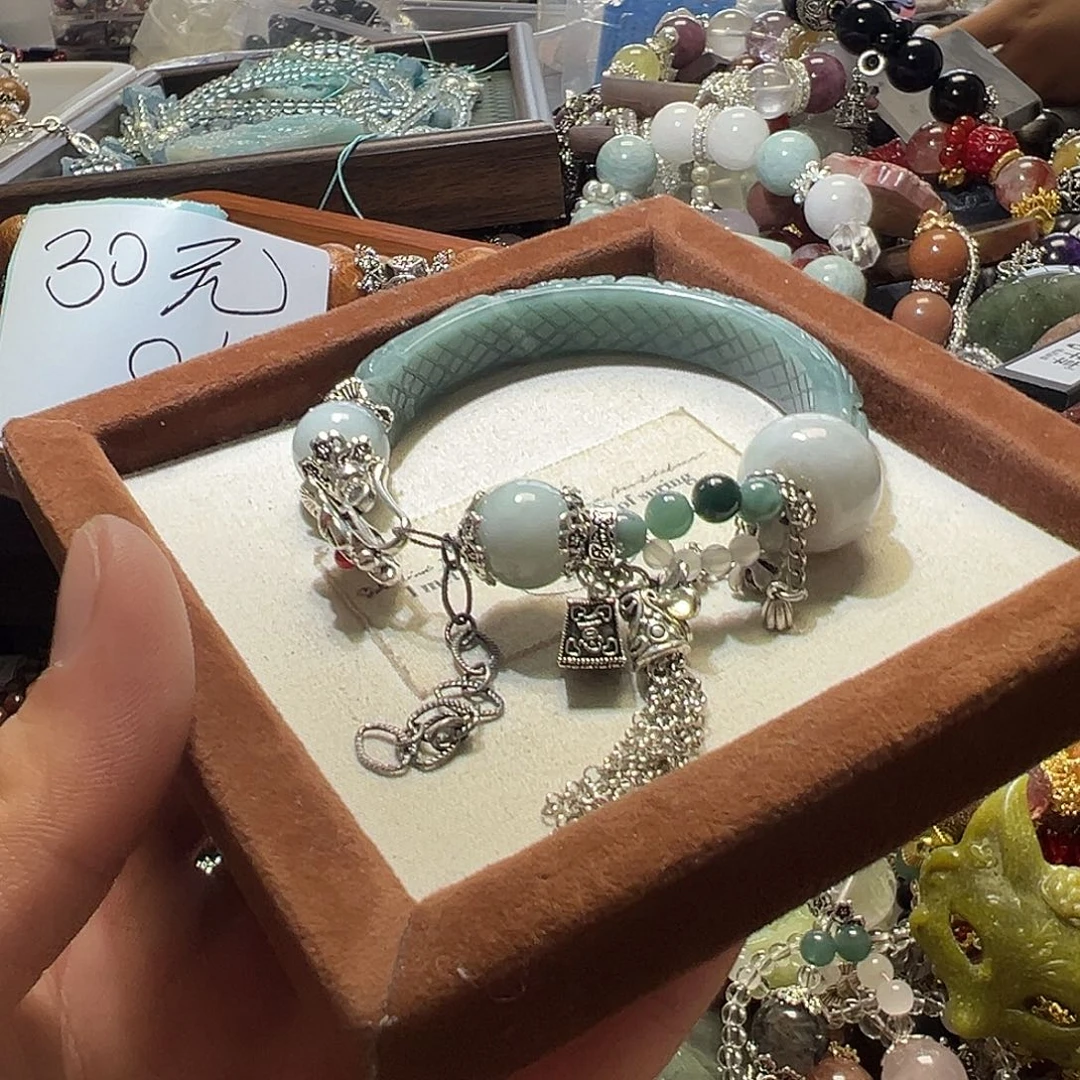 手链未镶嵌水晶水晶手链