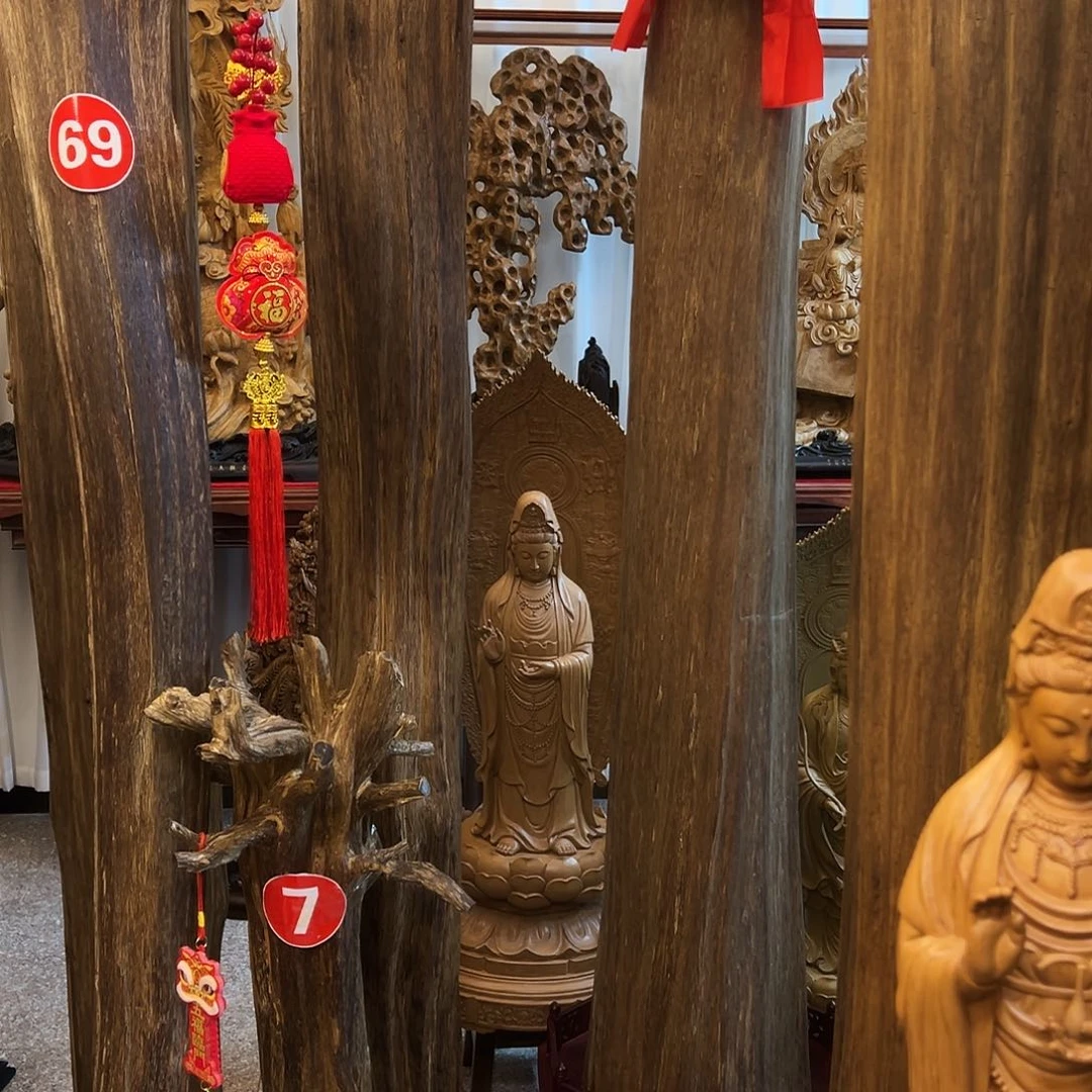 沉香摆件凌*沉香摆件