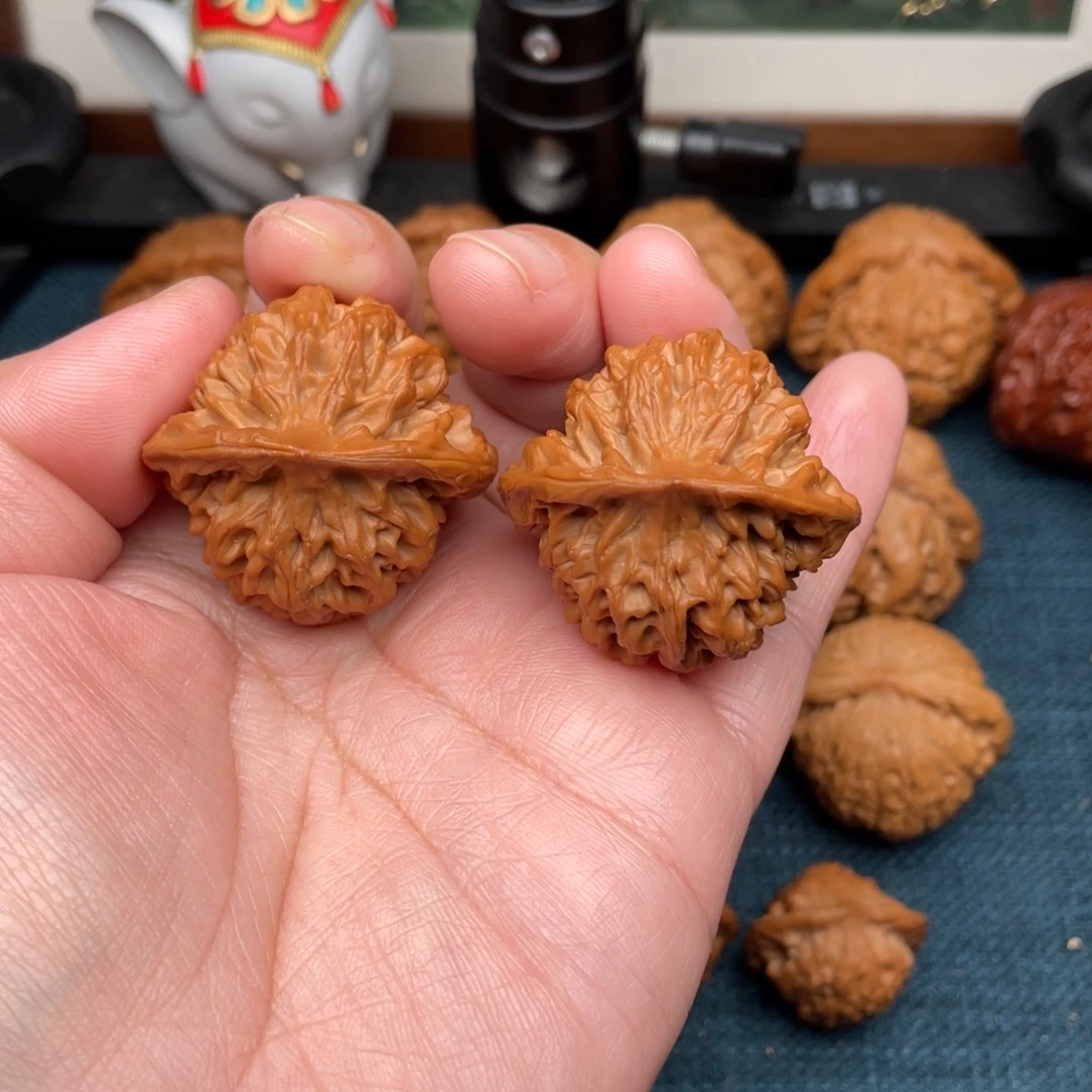 文玩核桃把件全品秦闷38