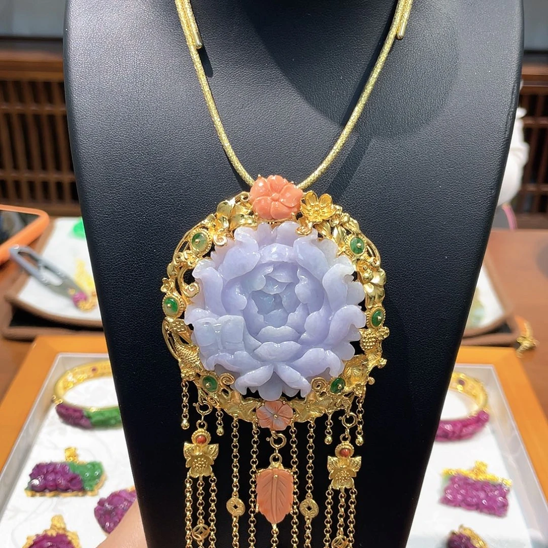 锦纶铁合金吊坠项链