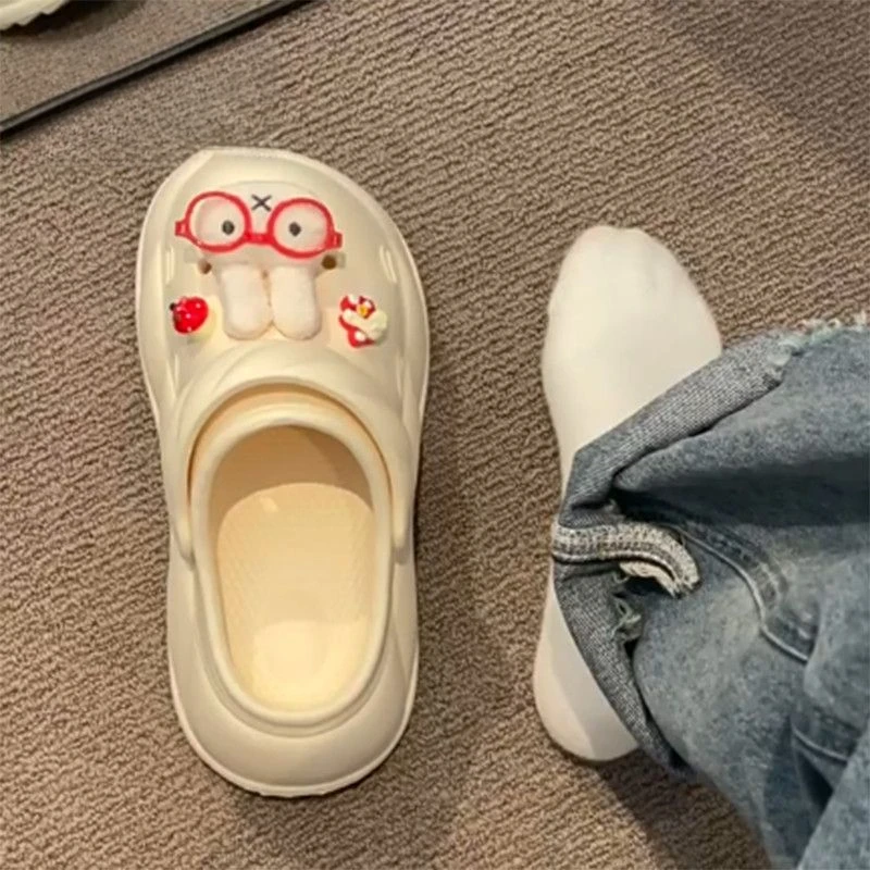 时尚百搭可爱卡通米菲兔洞洞鞋女2025年夏季时尚外出透气包头拖鞋