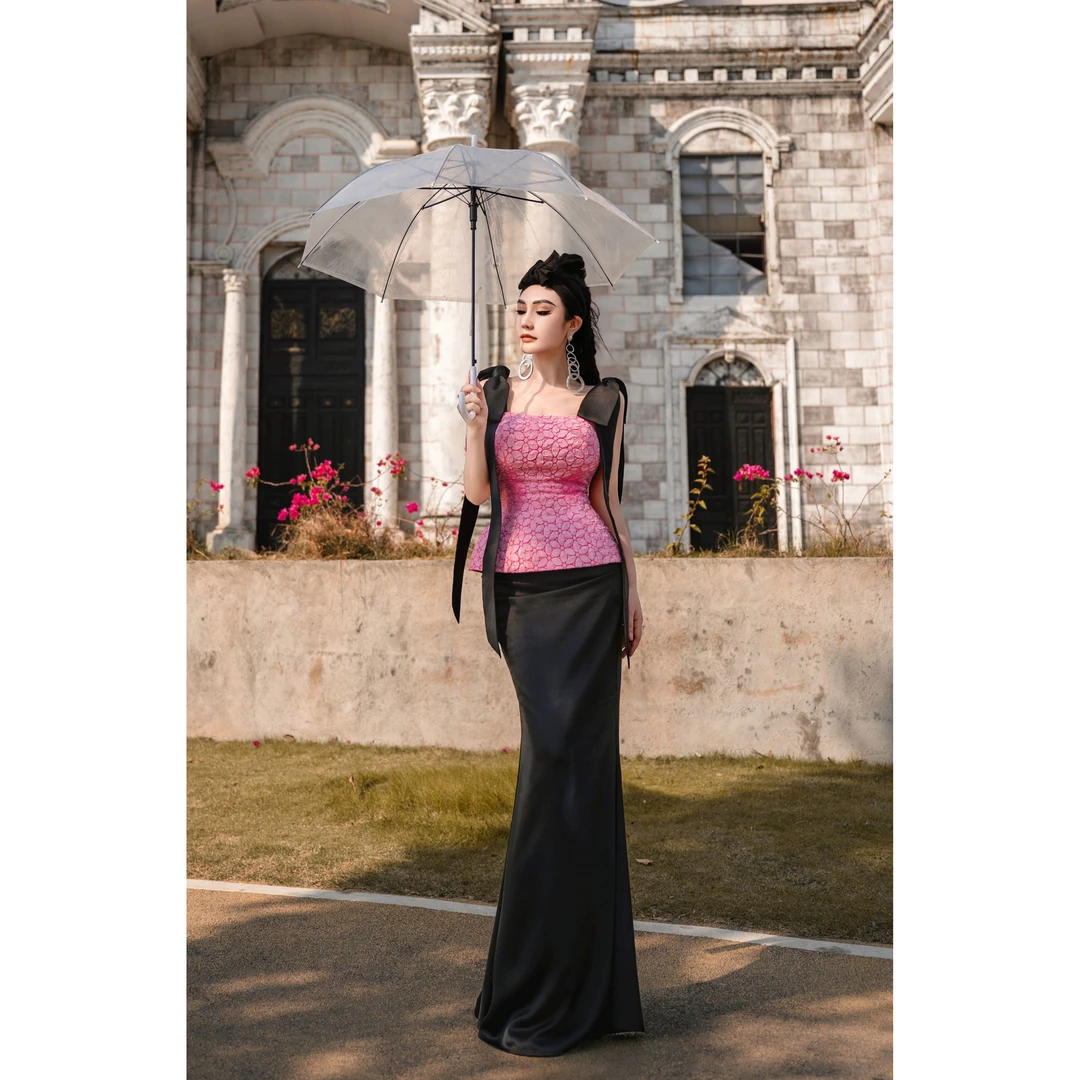 【星姐推荐】星原创高级定制【粉蝶花翼】设计师款气质轻奢名媛上衣