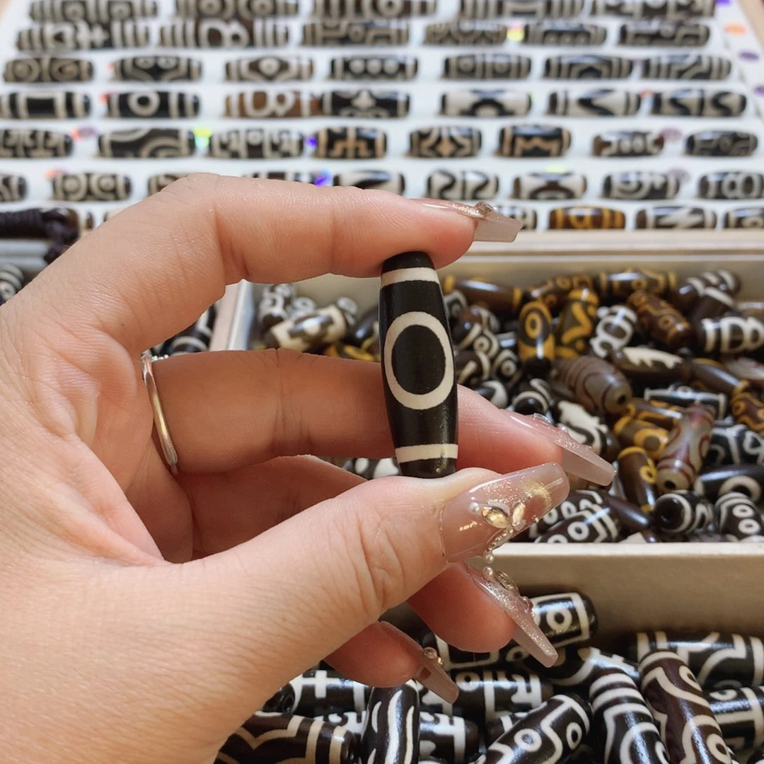 未镶嵌颈饰玛瑙/玉髓