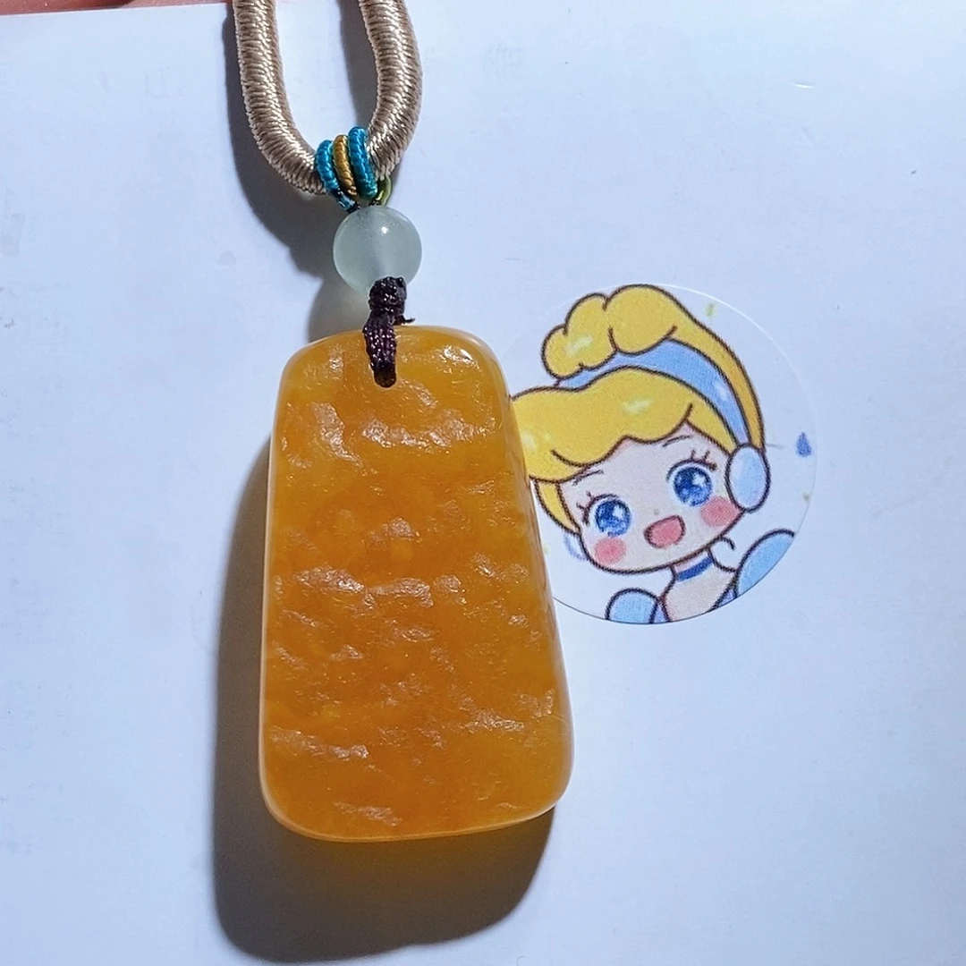 未镶嵌琥珀珠宝奇石