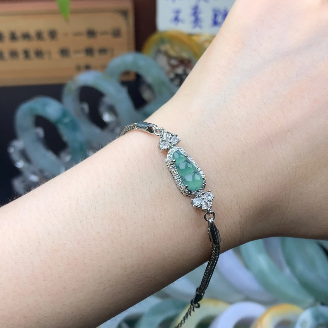 未镶嵌手链翡翠翡翠手链