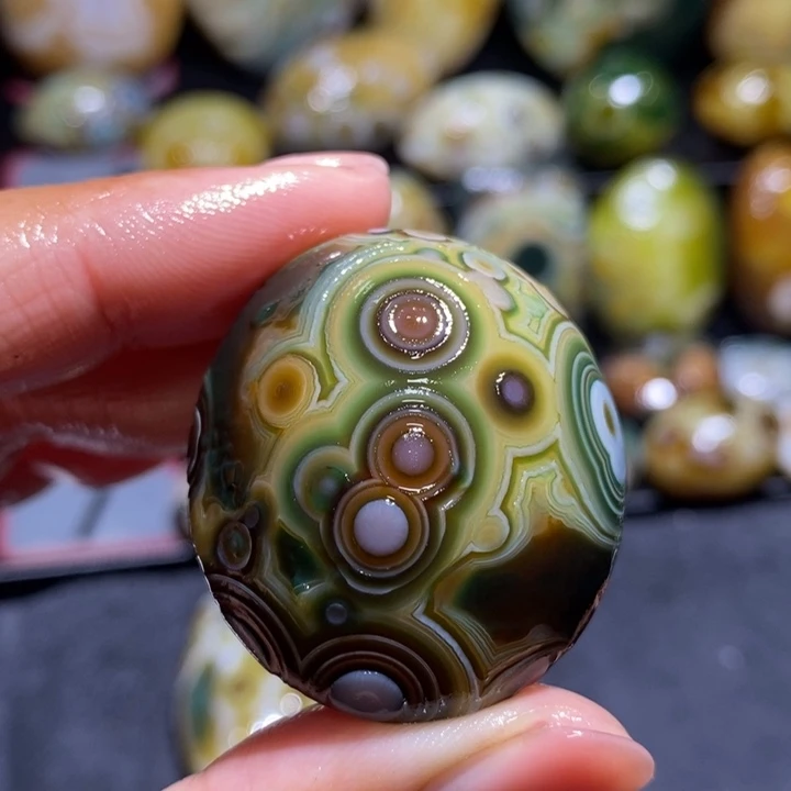 未镶嵌玛瑙/玉髓珠宝奇石