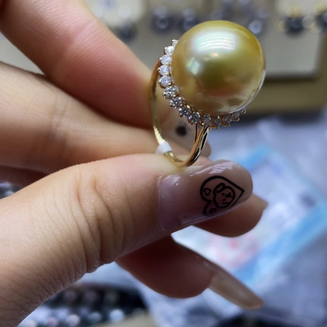 海水珍珠戒指18K金镶嵌