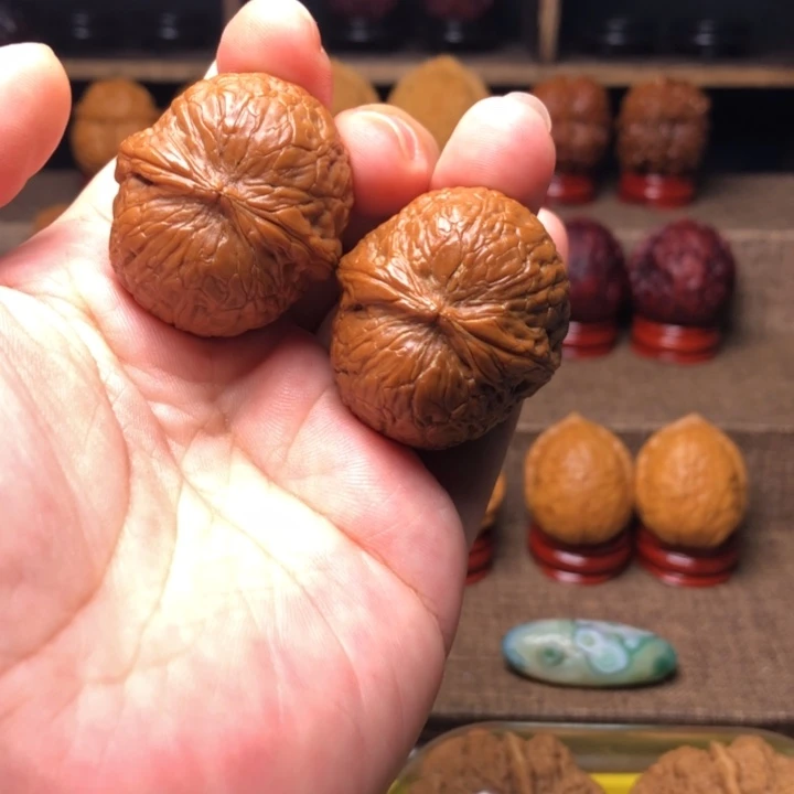 把件橄榄核13新核。铁锤妹妹35