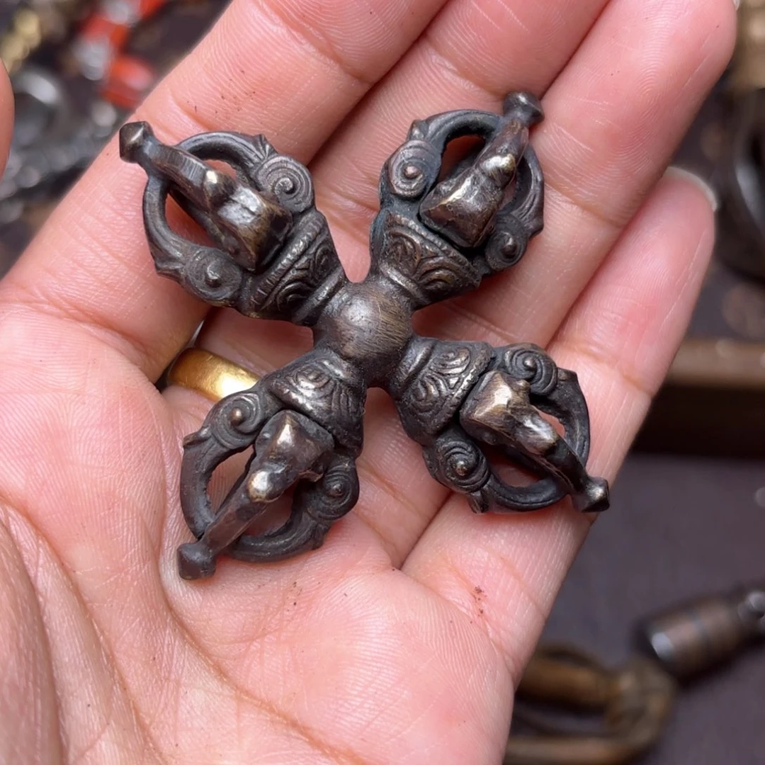 铜星月菩提吊坠项链