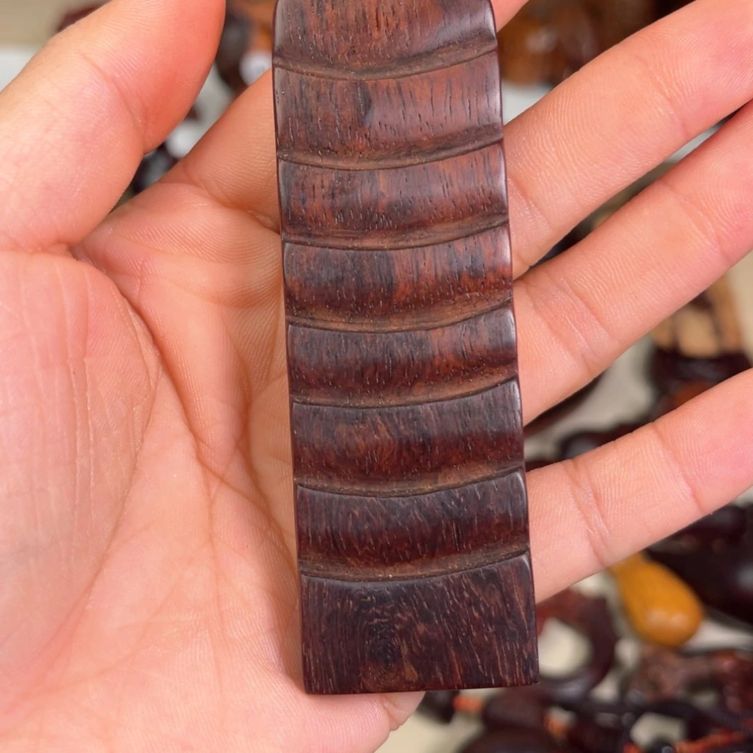 檀香紫檀（小叶紫檀）三**世