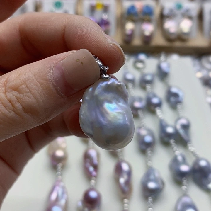 颈饰银S925镶嵌淡水珍珠城****来