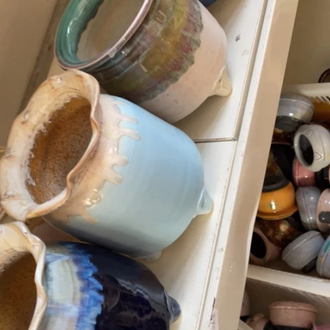 紫砂花盆I****a微瑕一组4个口径10高度15左右