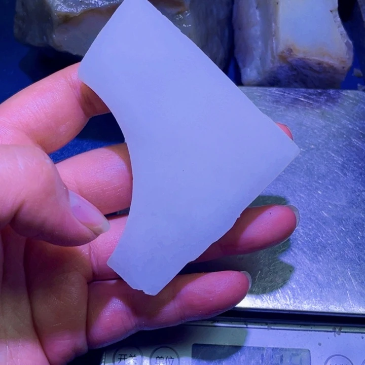 和田玉未镶嵌珠宝半成品