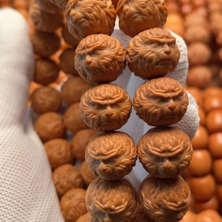 猴头核桃吊坠随*斗战胜佛