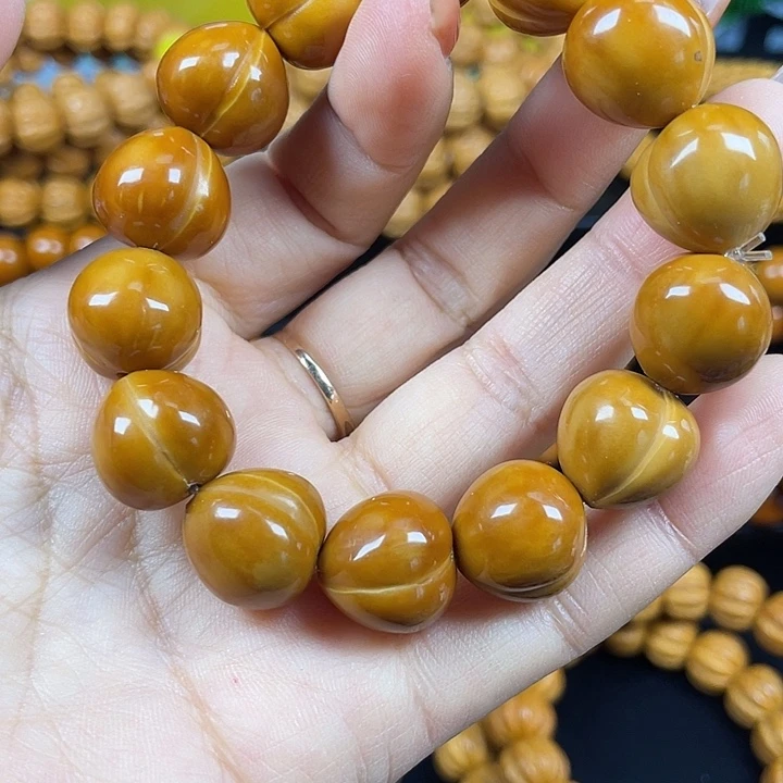 猴头核桃手串猴头