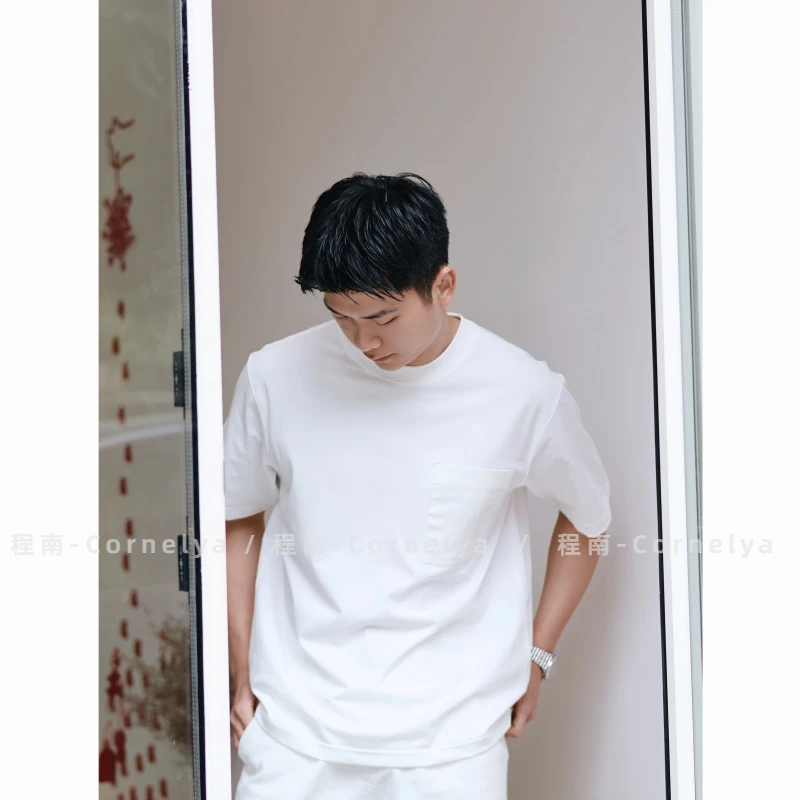 C / Cornelya 织纹贴袋 INS极简200G通勤风休闲百搭宽松短袖T恤夏