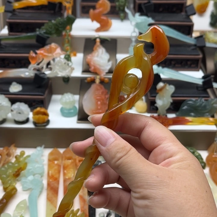 蛇纹石玉未镶嵌岫玉发簪