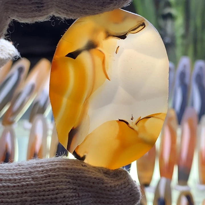 未镶嵌颈饰玛瑙/玉髓95