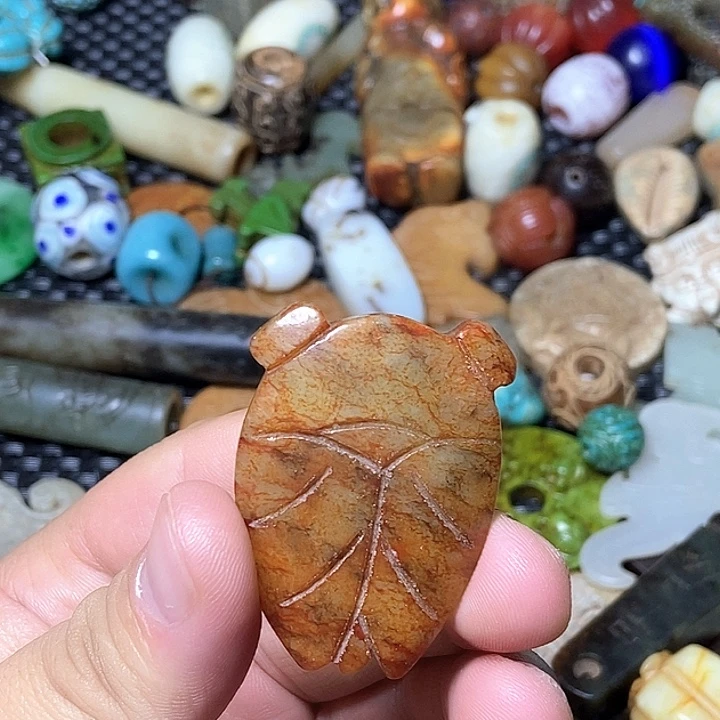 和田玉未镶嵌颈饰14