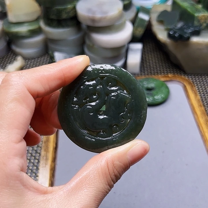 玛瑙/玉髓手镯合金江**?