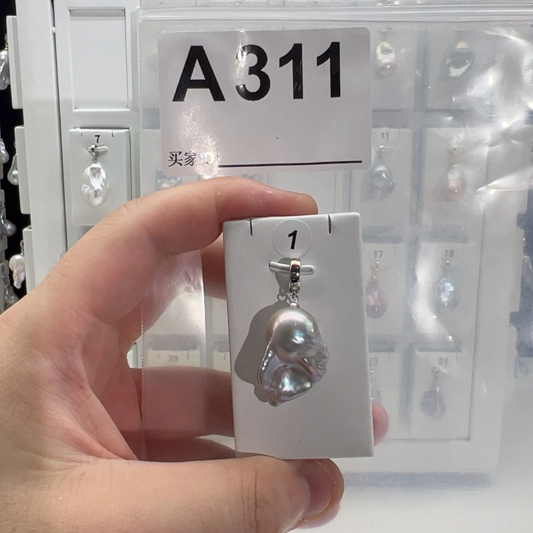 合金淡水珍珠颈饰