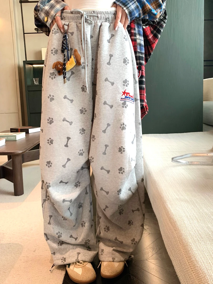薛科科 可爱狗狗脚印灰色运动休闲裤女秋季百搭宽松抽绳直筒长裤