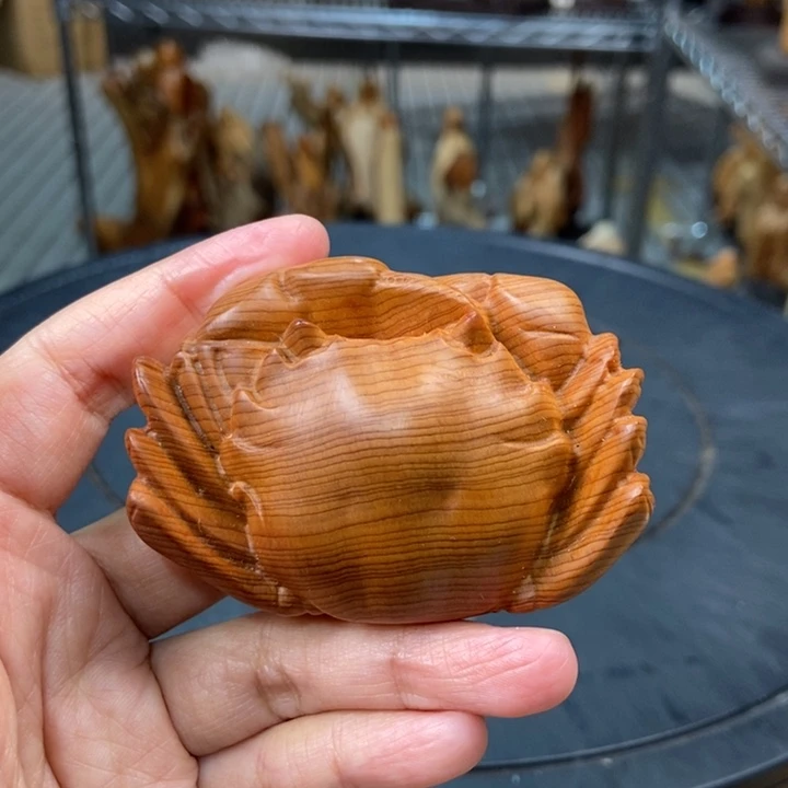 柏木（崖柏）手把件螃蟹