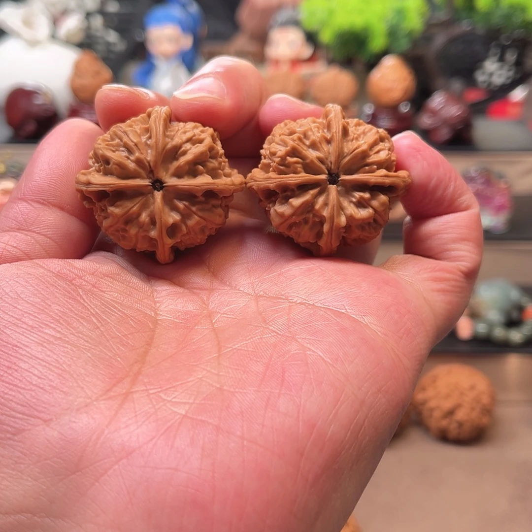 把件桃核玉玺四棱