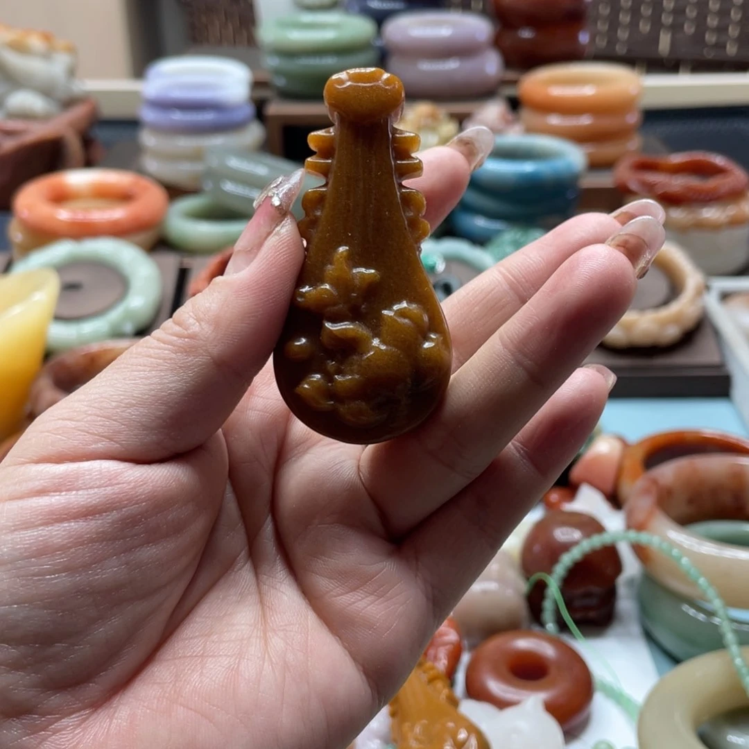 石英质玉手镯合金