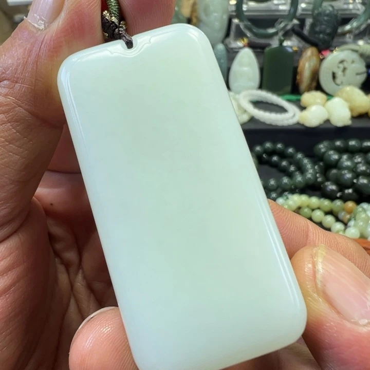 和田玉未镶嵌吊坠(不含链)