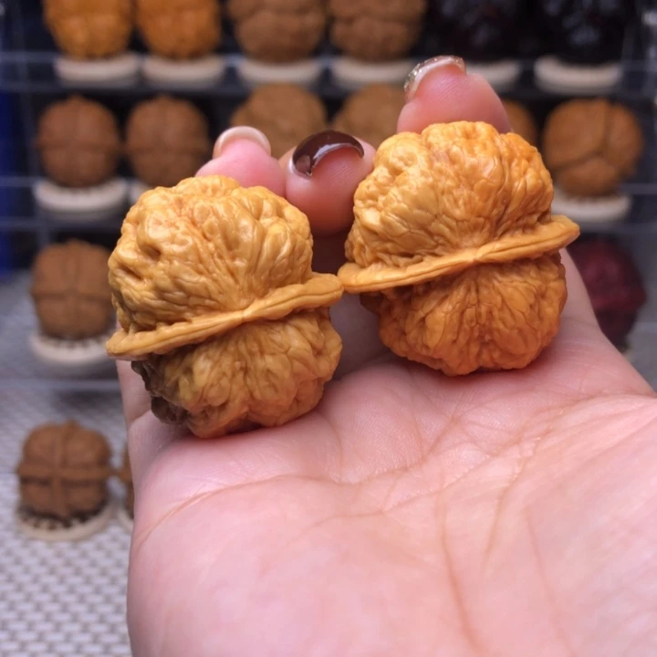 @****把件文玩核桃10号血舍利