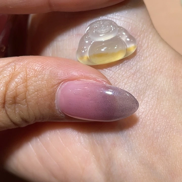 翡翠未镶嵌颈饰佛公