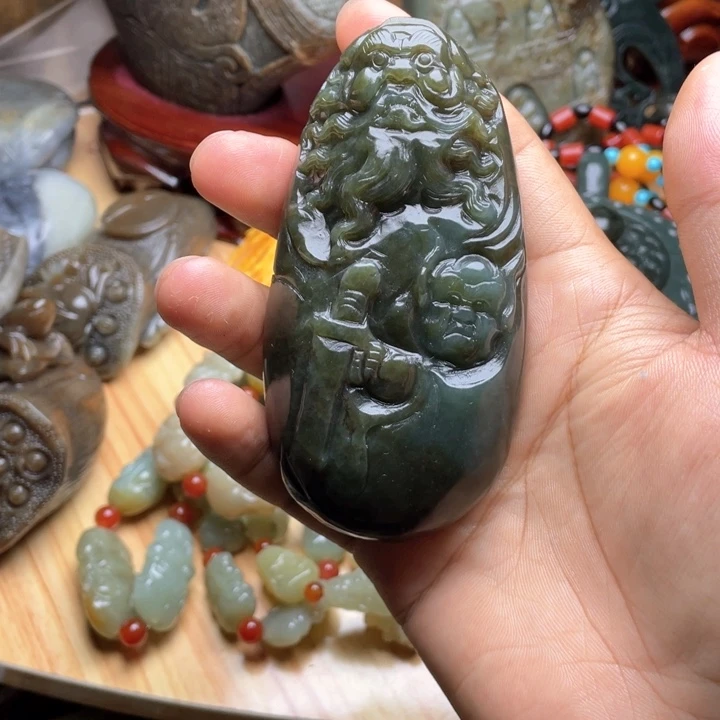 和田玉未镶嵌挂件