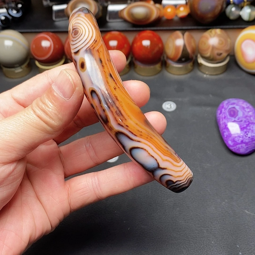 未镶嵌两毛玛瑙/玉髓没*