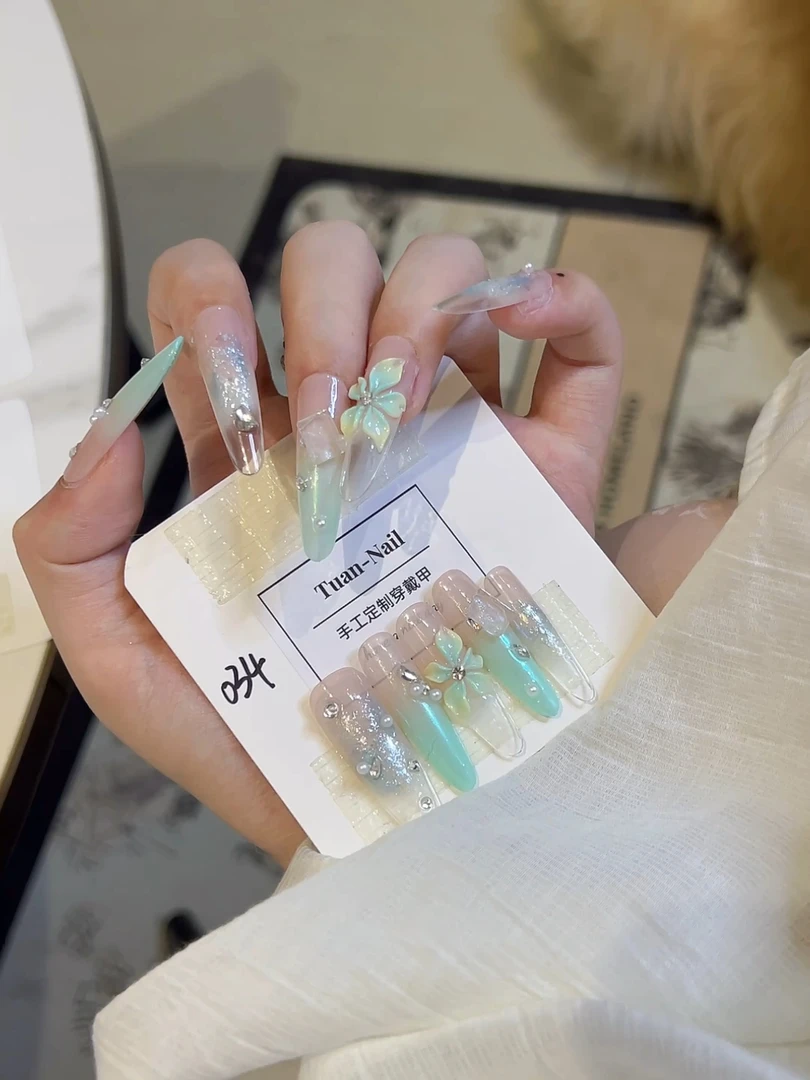 【海岛】――团er手工穿戴甲