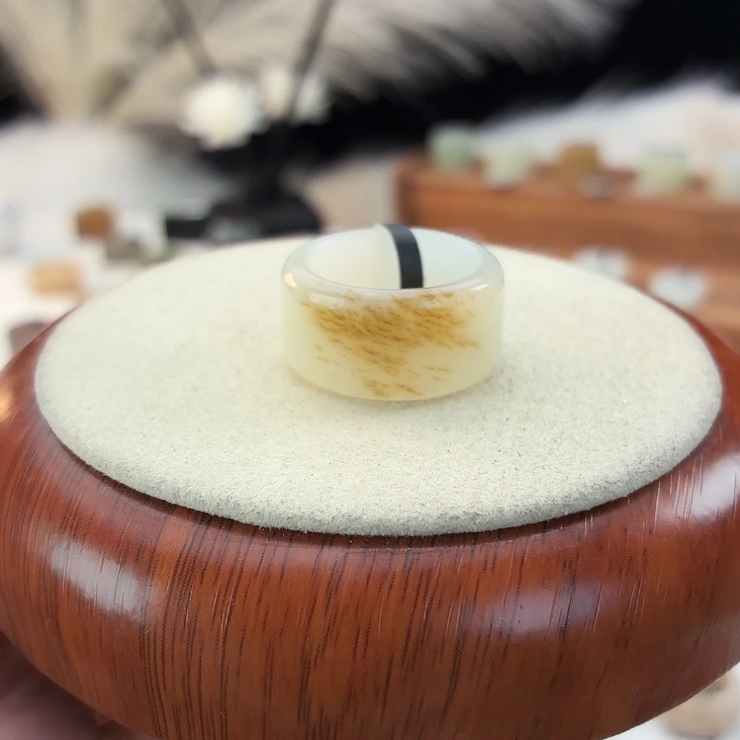 和田玉未镶嵌戒指i41一口糖圆切18.2mm